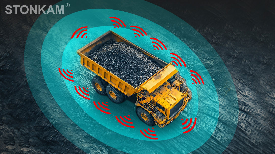 ¿Cómo refuerza la percepción no visual la capacidad de monitoreo vehicular en entornos extremos?